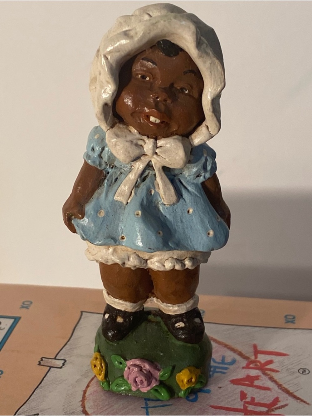 Vintage Young’s Inc. Treasures Of The Heart Resin Angel Baby In Bonnet 3” Height